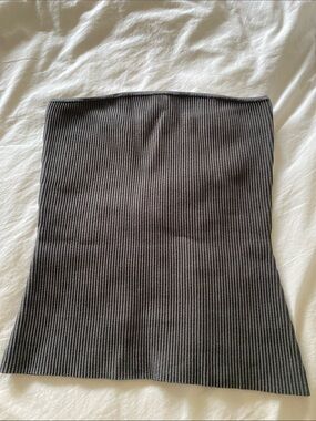 Babaton sculpt knit top